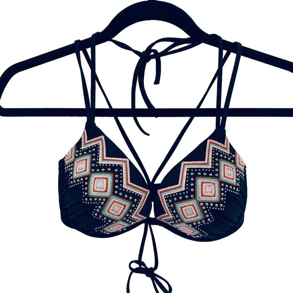 Shade & Shore Bikini Swim Top, 36B, Halter, Black w Studs Embroidery Underwire - Picture 6 of 10